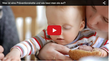 Film "Was ist eine Präventionskette und wie baut man sie auf?" /fileadmin/_migrated/wco_publications/Cover_Publikation_Weitere_220px_Film_Praeventionskette.png