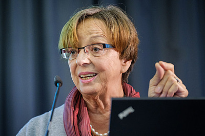 Prof. Dr. Leonie Herwartz-Emden