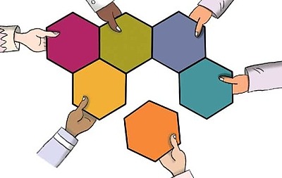 Illustration von Händen, die bunte Waben zusammenhalten 