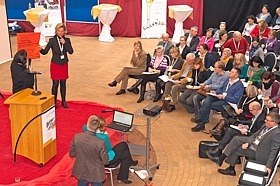Foto: ÜberRegionale NetzwerkeKonferenz "Voneinander Lernen" in Raben Steinfeld