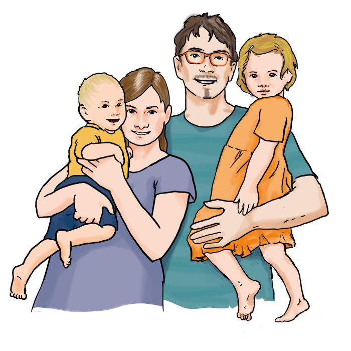Eltern mit zwei kleinen Kindern auf dem Arm Eltern mit zwei kleinen Kindern auf dem Arm